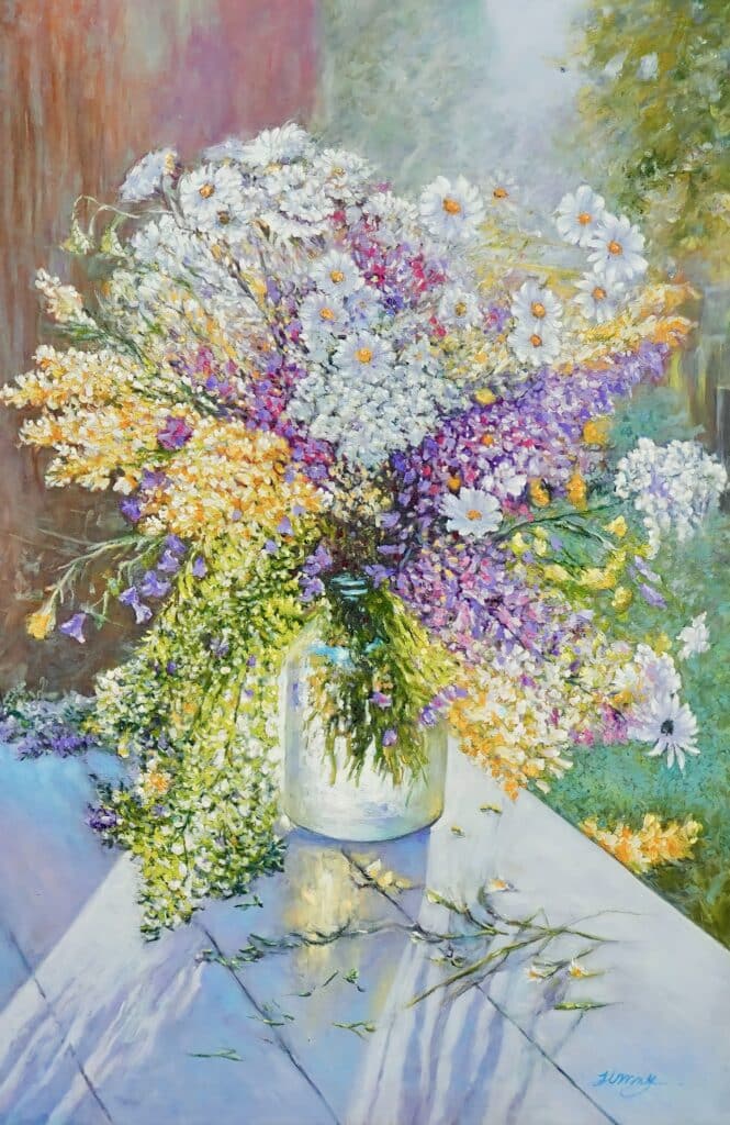 Flowers in a transparent vase - 60 x 90 cm