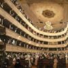 L'auditorium du théâtre du vieux château - Gustav Klimt - Reproductions de tableaux et peintures haut de gamme